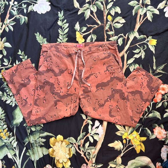 Mother Coral Camo Cargo Pants SZ: 33 - Picture 2 of 10